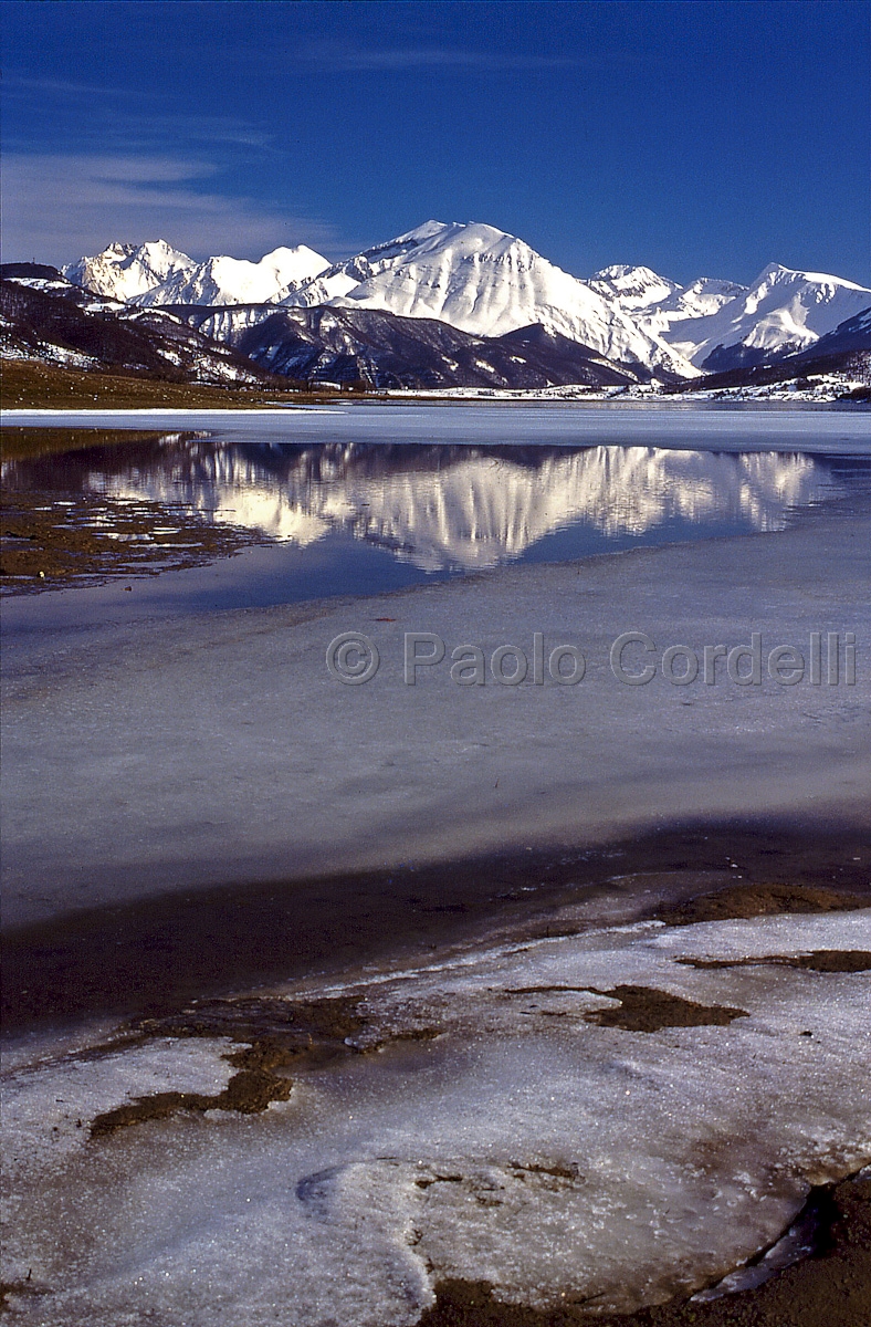 Campotosto Lake and Gran Sasso Range, Abruzzo, Italy
 (cod:Abruzzo 07)